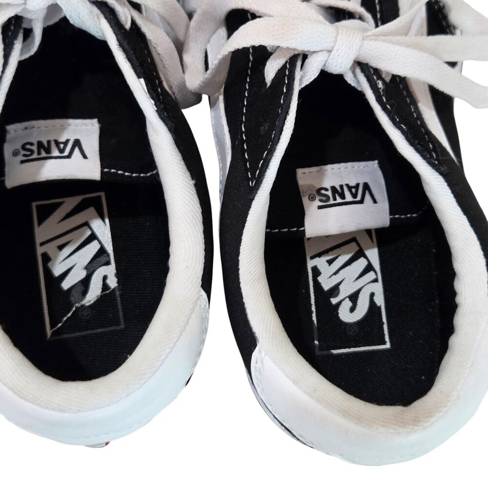 Women's Vans Brooklyn Sneakers, Size 8 - Picture 5 of 7